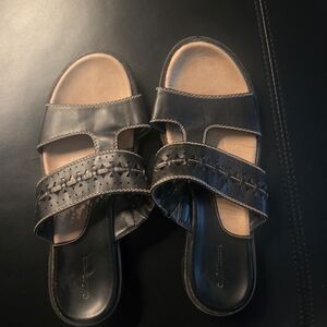 Croft & Barrow Brown Sandals with Tan Details